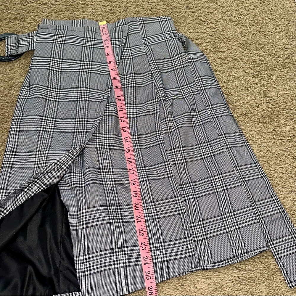 WALTER BAKER Skirt - Picture 12 of 15